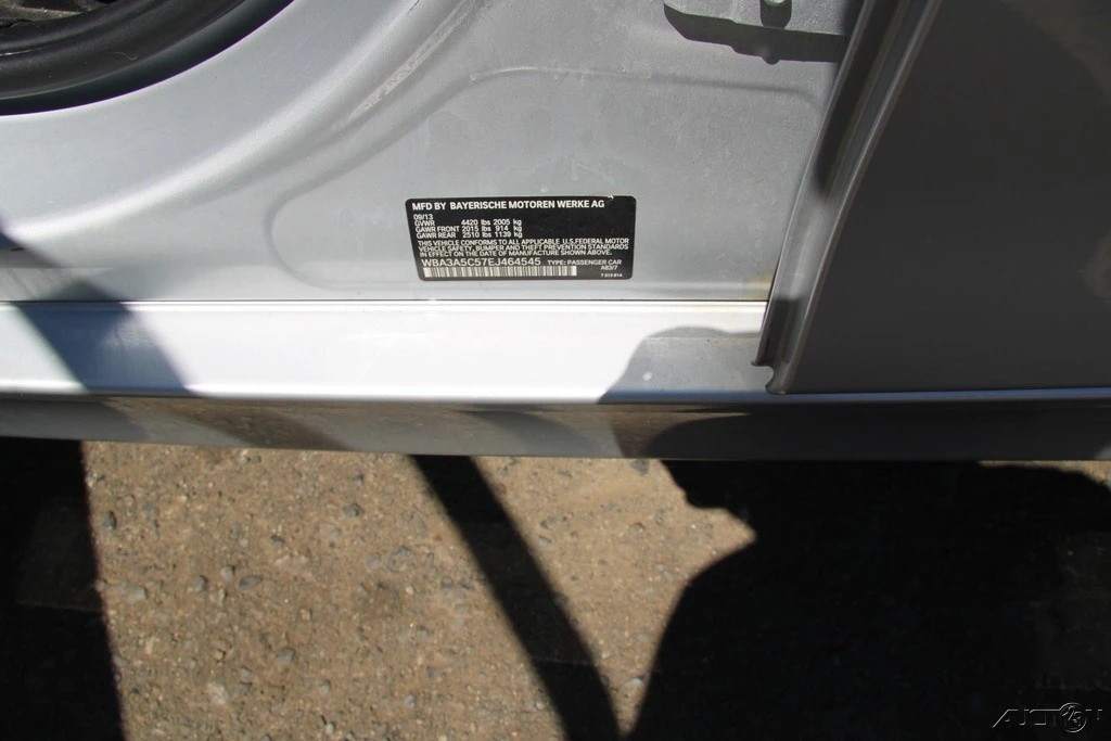 2014 BMW F30 3 Series Sedan - Image 13 of 21
