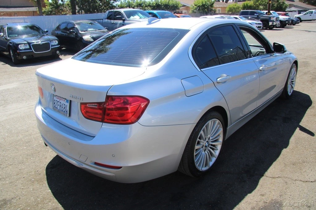 2014 BMW F30 3 Series Sedan - Image 7 of 21