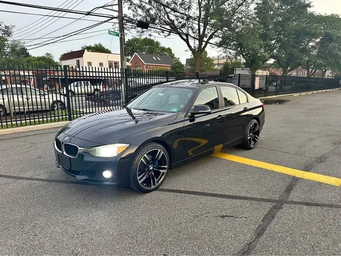 2014 BMW 3 Series 328i xDrive Sedan 4D