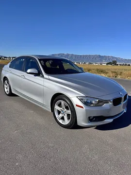2014 BMW 3 Series 328i xDrive Sedan 4D