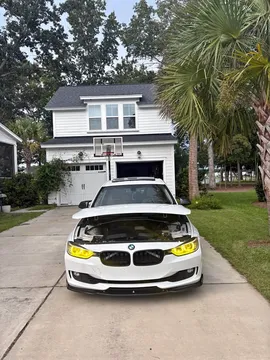 2014 BMW 3 Series 328i xDrive Sedan 4D