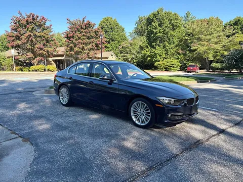 2014 BMW 3 Series 328i xDrive Sedan 4D