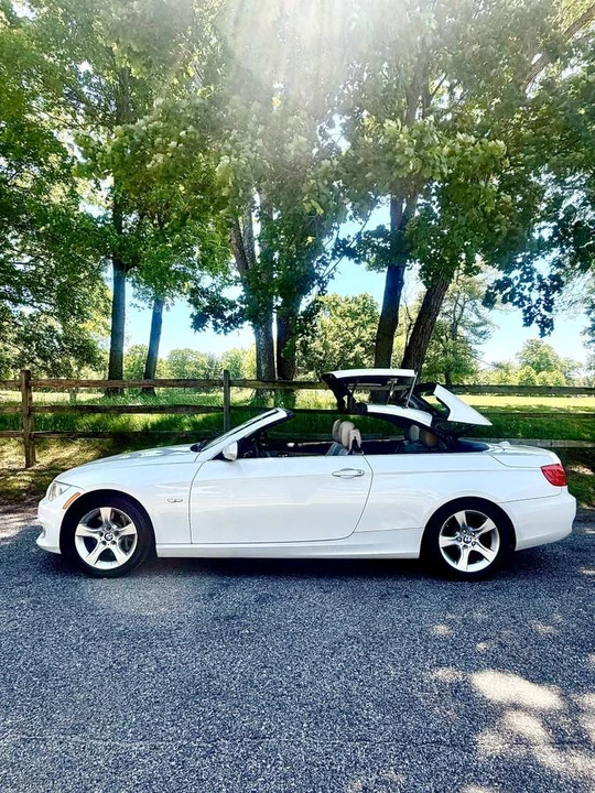 2014 BMW E93 335i Convertible - Image 4 of 22