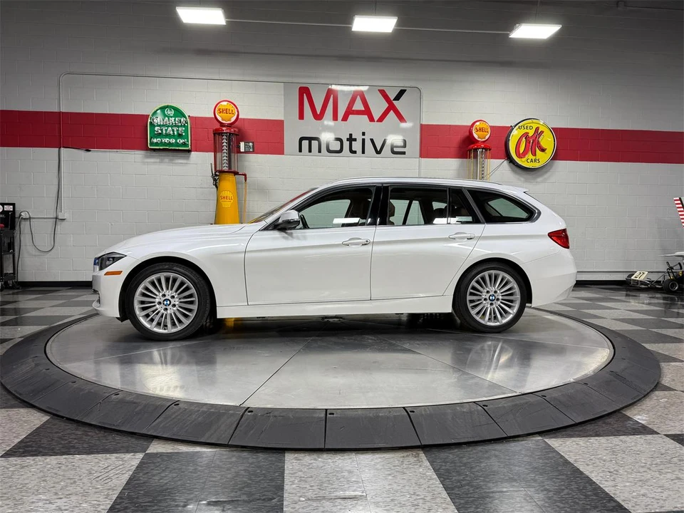2014 BMW F30 3 Series Sedan - Image 4 of 31