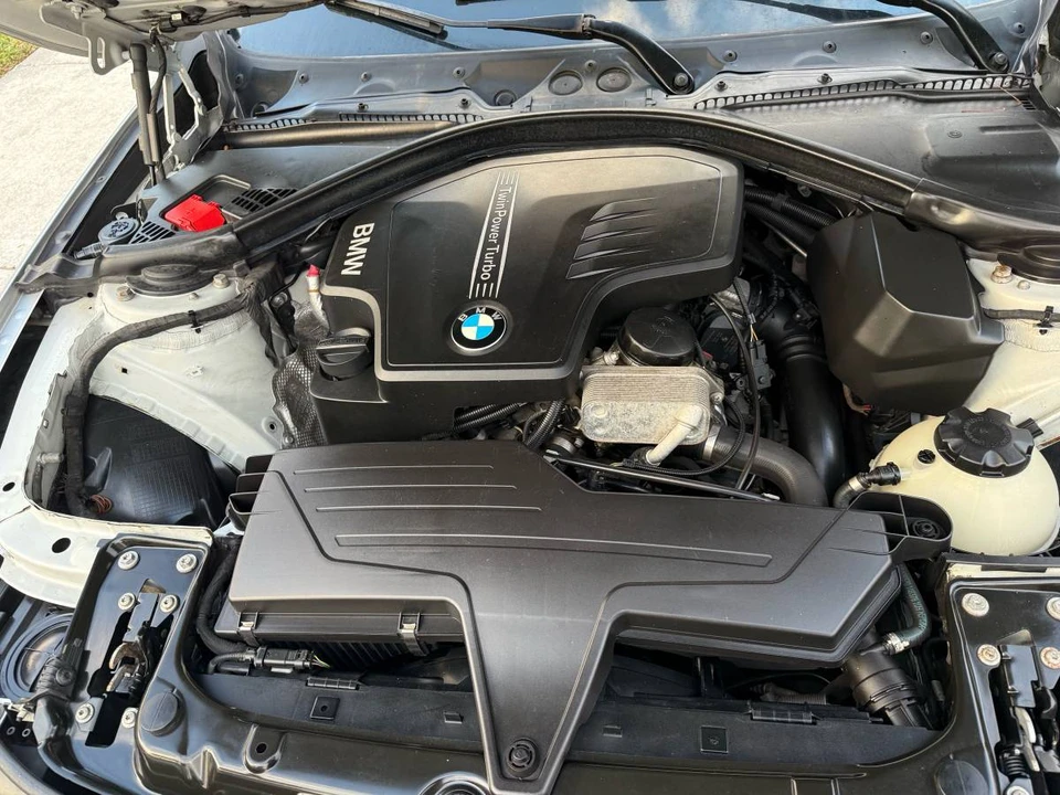 2014 BMW 3 Series - Image 14 of 18