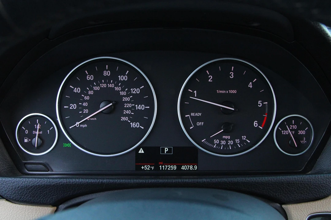 2014 BMW F30 3 Series Sedan - Image 6 of 6