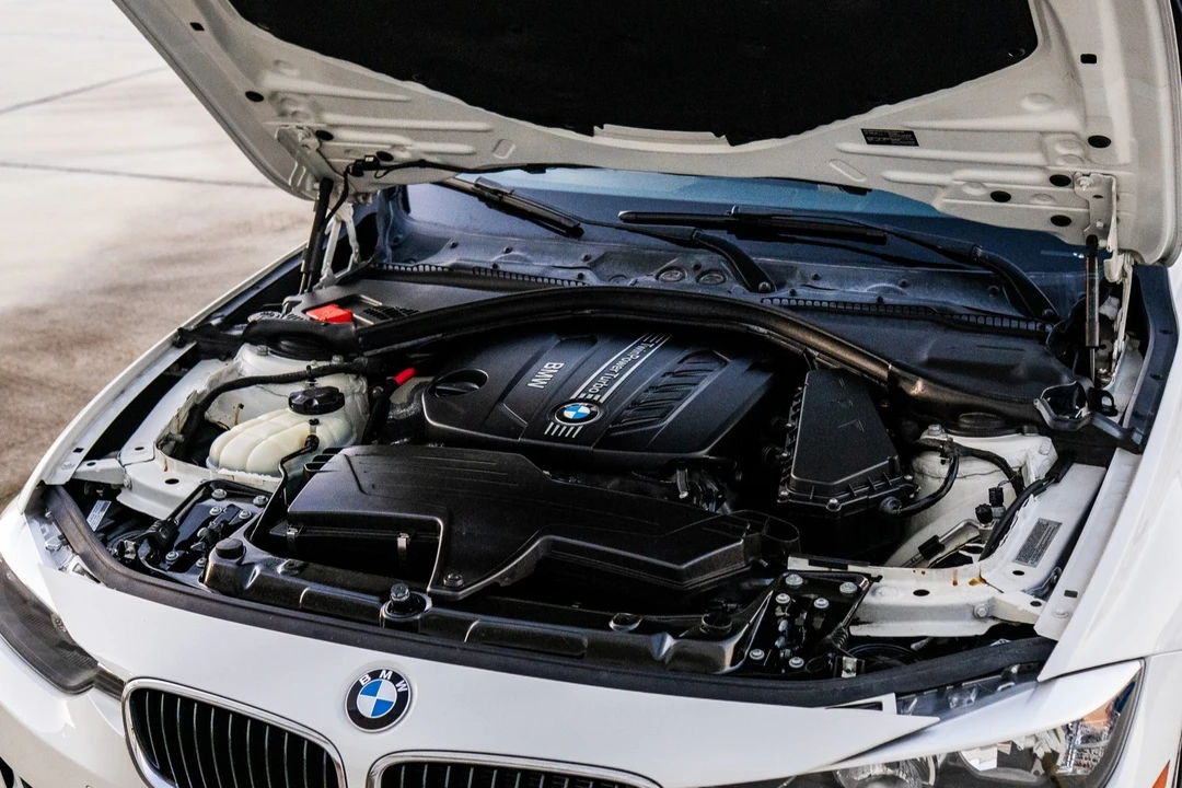 2014 BMW F30 3 Series Sedan - Image 6 of 7
