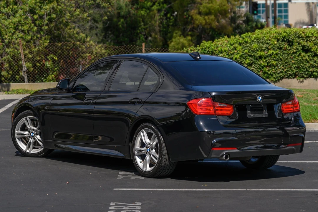 2014 BMW F30 3 Series Sedan - Image 4 of 31