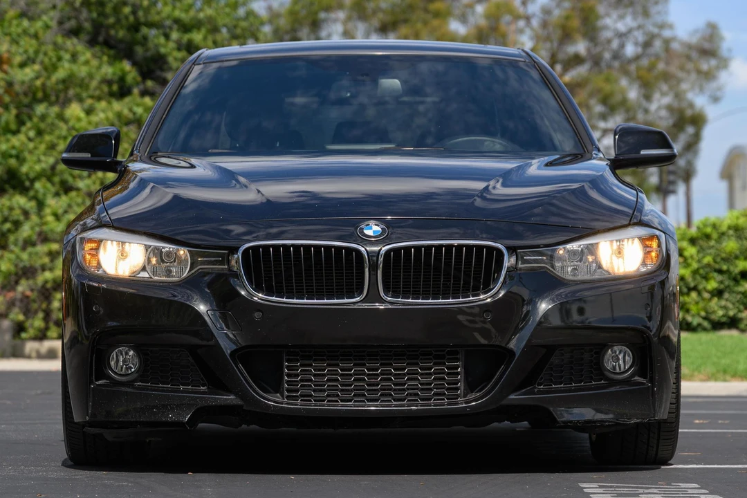 2014 BMW F30 3 Series Sedan - Image 2 of 31