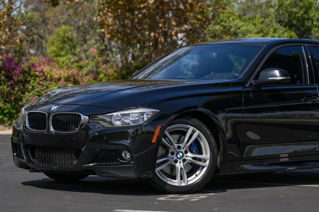 2014 BMW F30 3 Series Sedan - Image 22 of 31