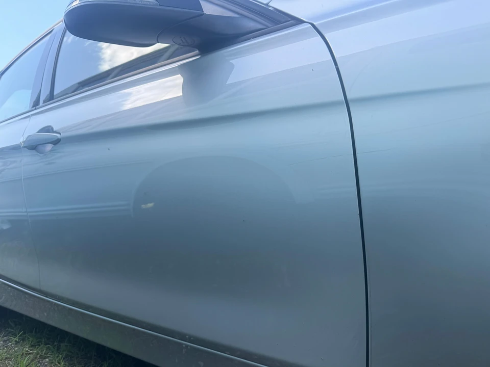 2014 BMW F30 3 Series Sedan - Image 25 of 31