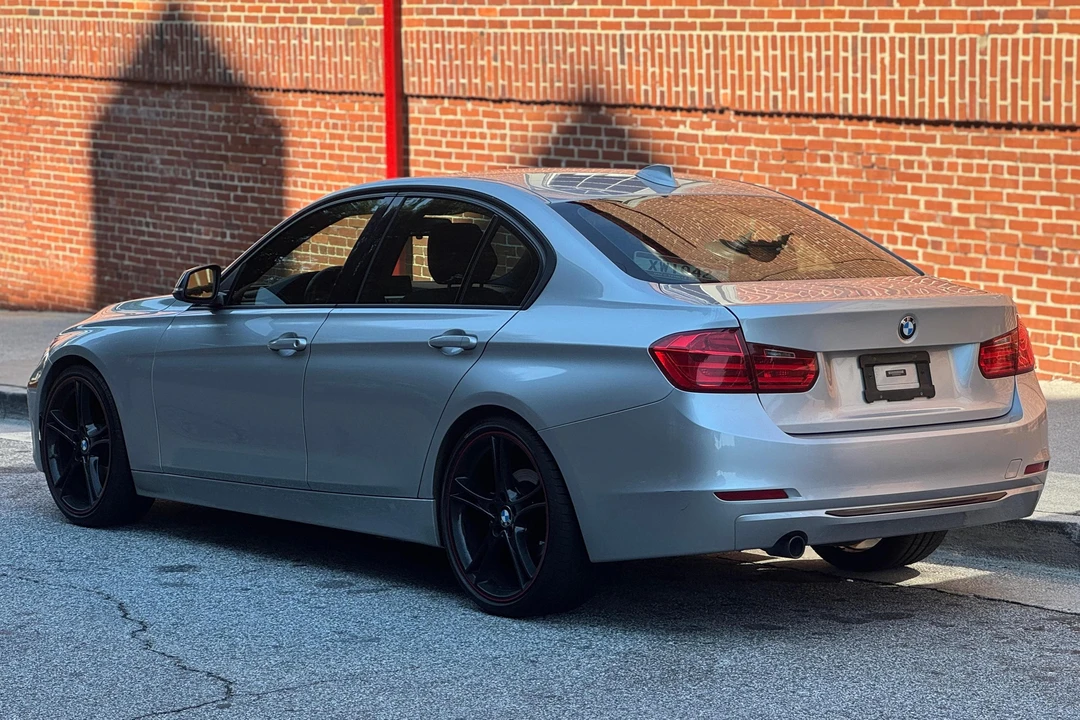 2014 BMW F30 3 Series Sedan - Image 4 of 31