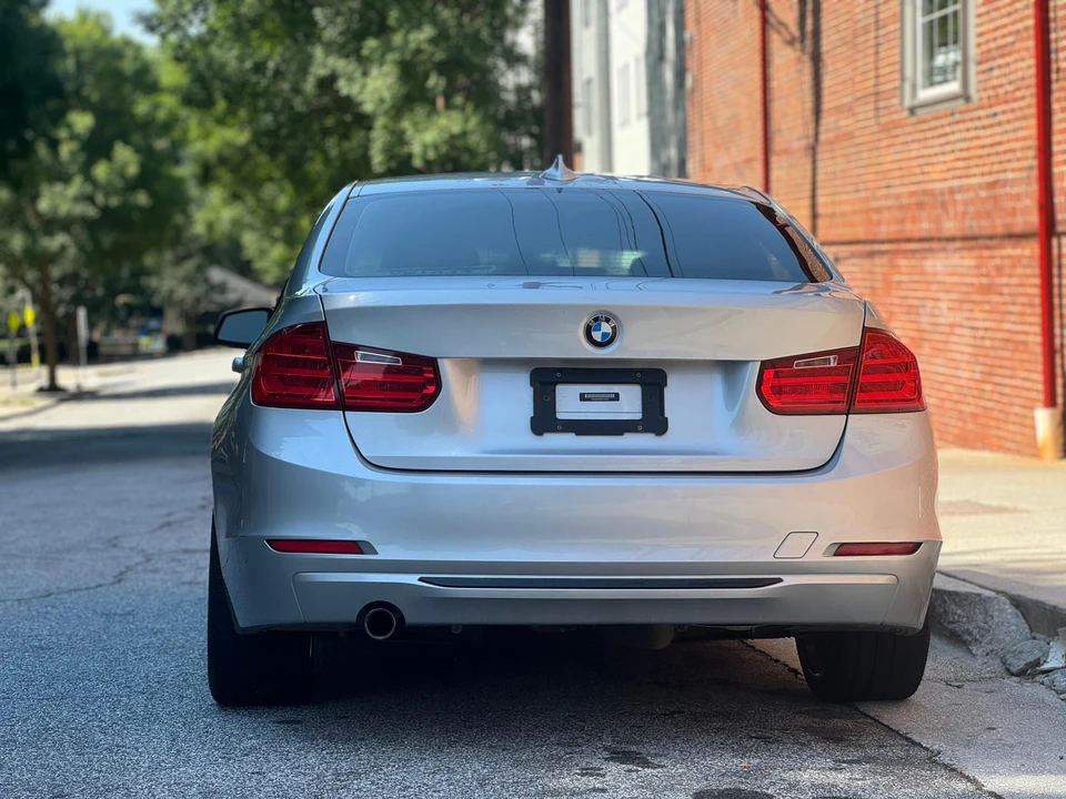 2014 BMW F30 3 Series Sedan - Image 10 of 31