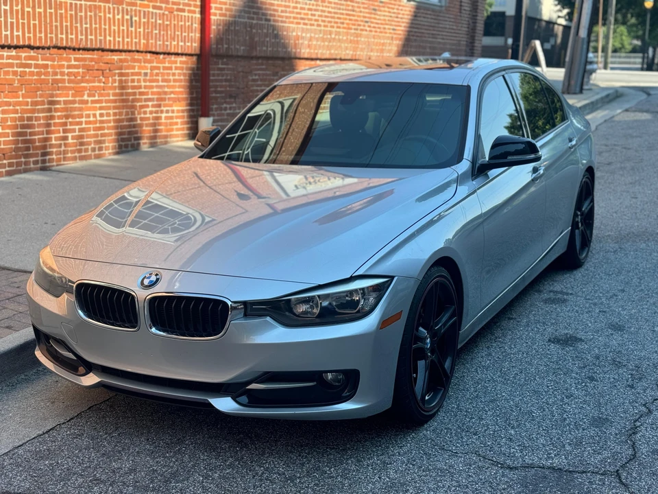 2014 BMW F30 3 Series Sedan - Image 6 of 31
