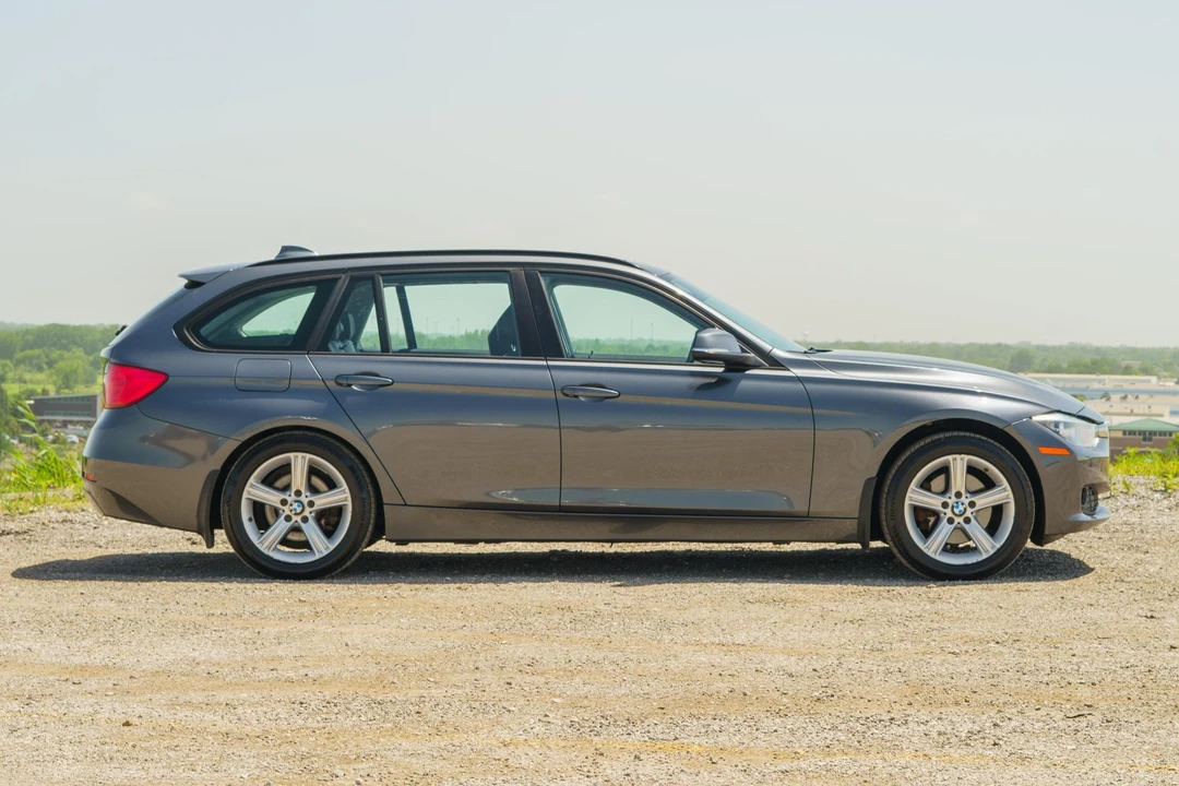 2014 BMW F31 3 Series Touring - Image 15 of 31