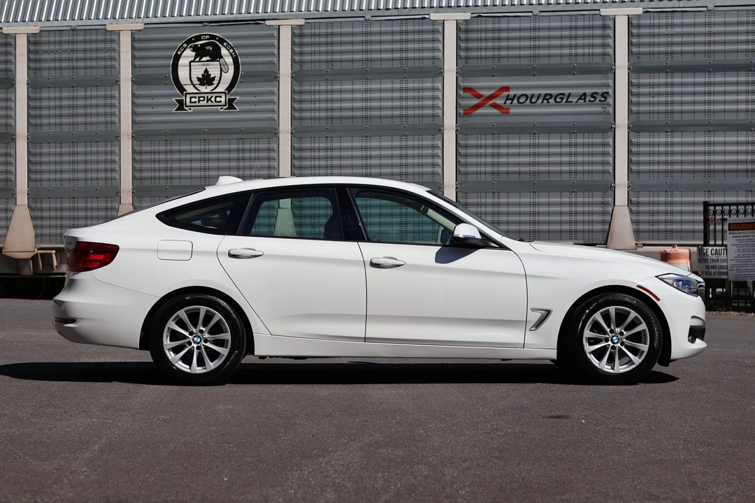 2014 BMW F34 3 Series Gran Turismo - Image 17 of 31