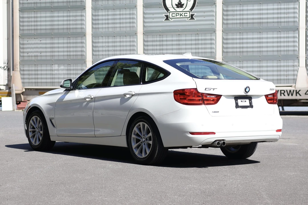 2014 BMW F34 3 Series Gran Turismo - Image 12 of 31