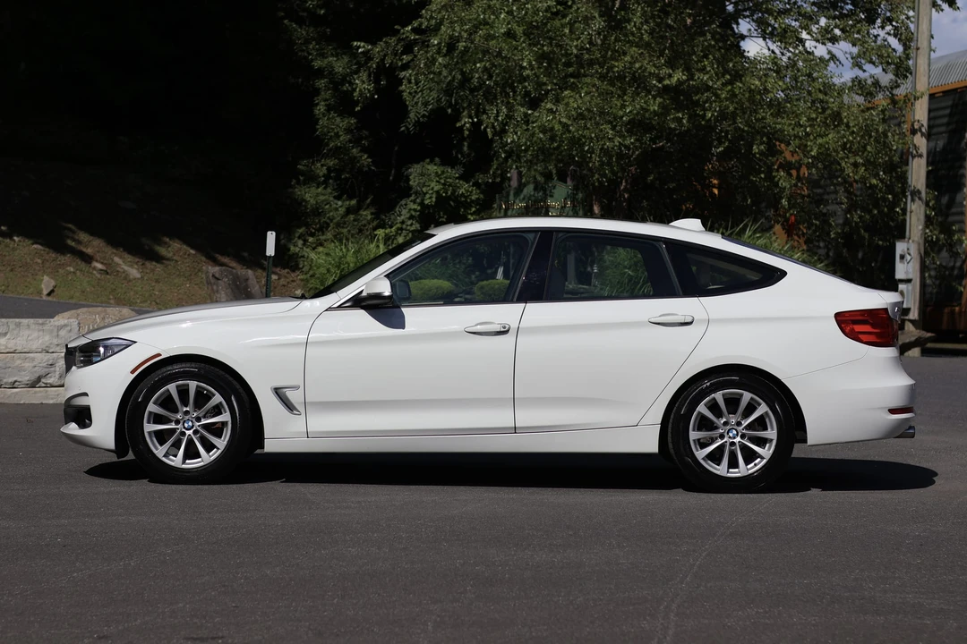 2014 BMW F34 3 Series Gran Turismo - Image 10 of 31