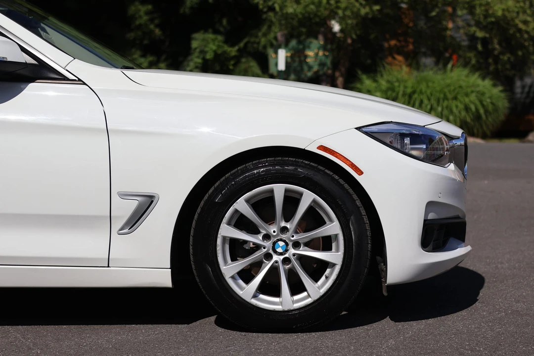 2014 BMW F34 3 Series Gran Turismo - Image 19 of 31