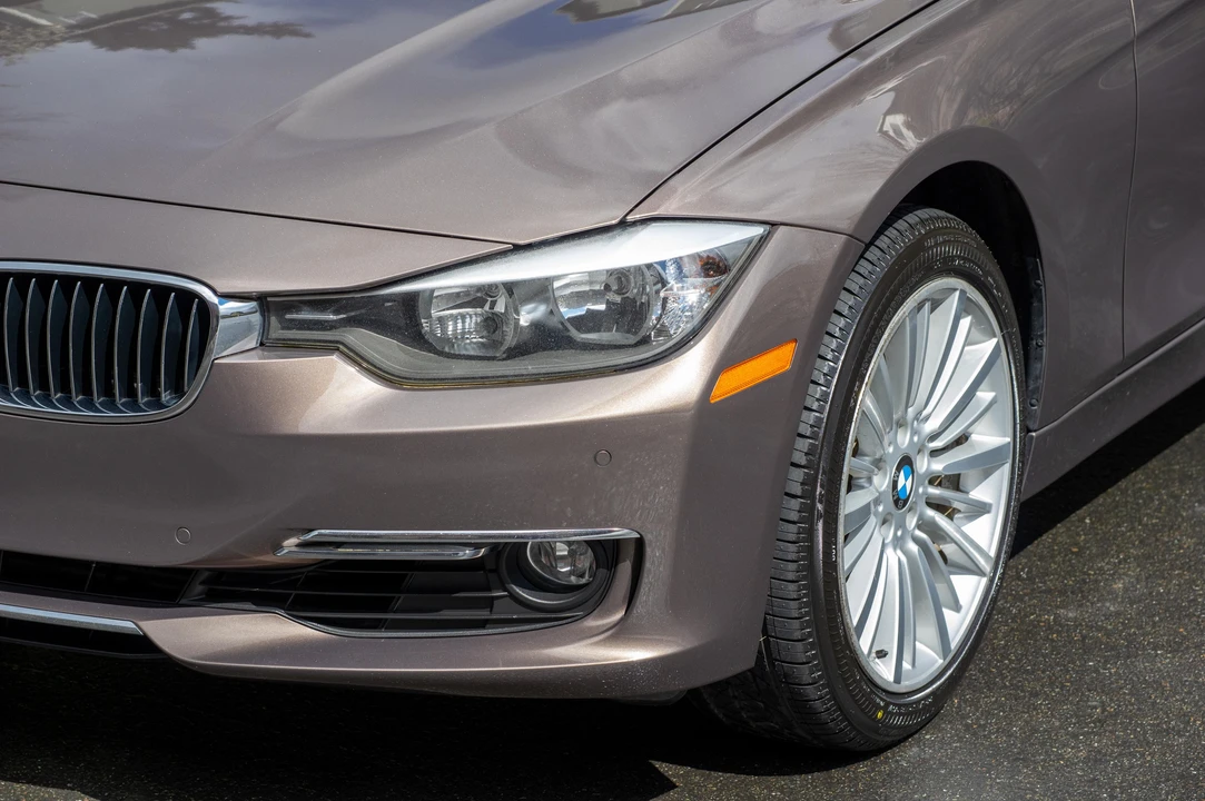 2014 BMW F31 3 Series Touring - Image 14 of 31