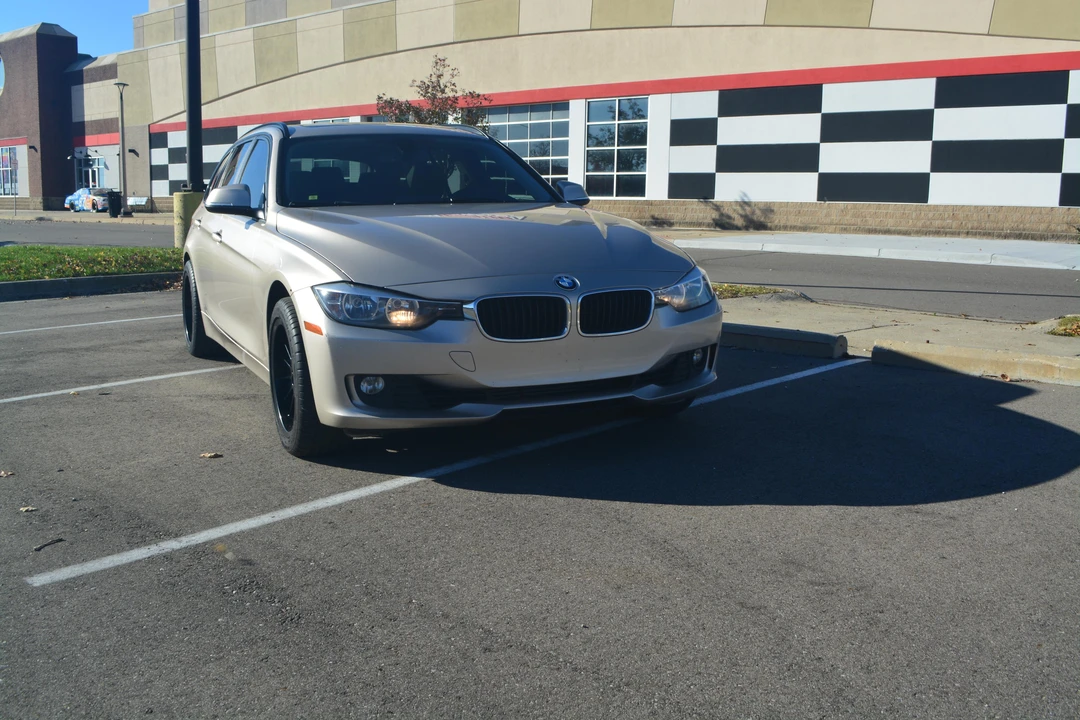 2014 BMW F31 3 Series Touring - Image 19 of 31