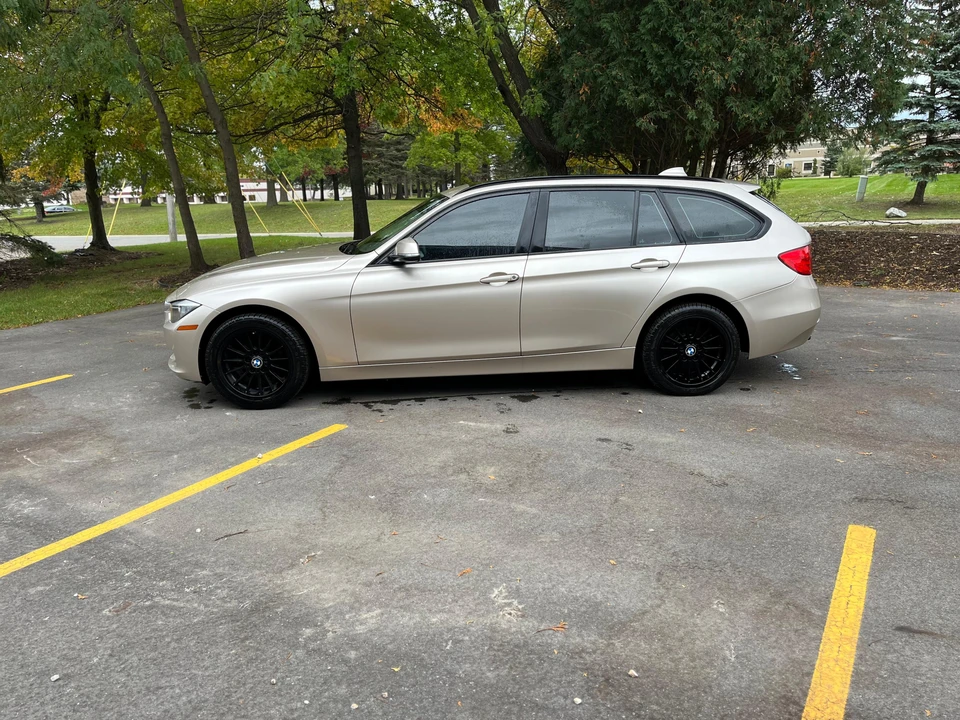 2014 BMW F31 3 Series Touring - Image 11 of 31