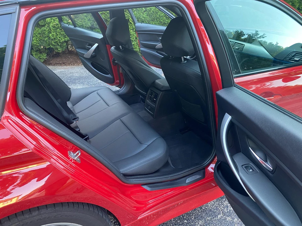 2014 BMW F31 3 Series Touring - Image 27 of 31