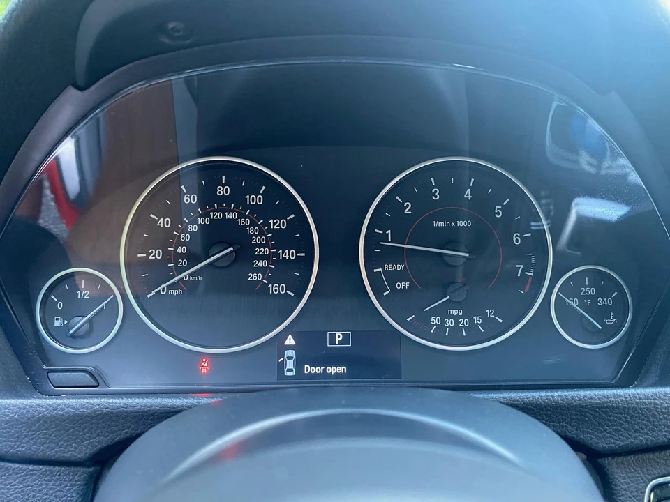 2014 BMW F31 3 Series Touring - Image 30 of 31
