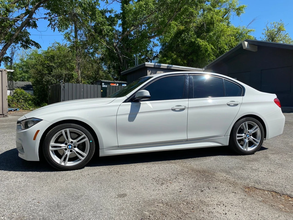 2014 BMW F30 335i & 340i Sedan - Image 4 of 31