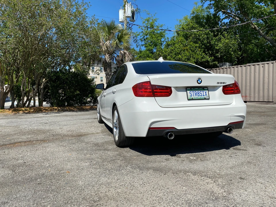 2014 BMW F30 335i & 340i Sedan - Image 9 of 31