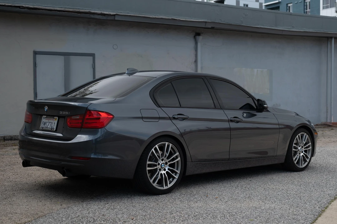 2014 BMW F30 335i & 340i Sedan - Image 10 of 31
