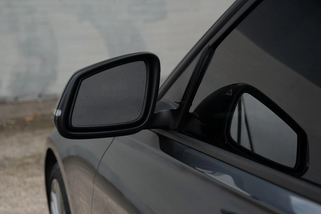 2014 BMW F30 335i & 340i Sedan - Image 17 of 31