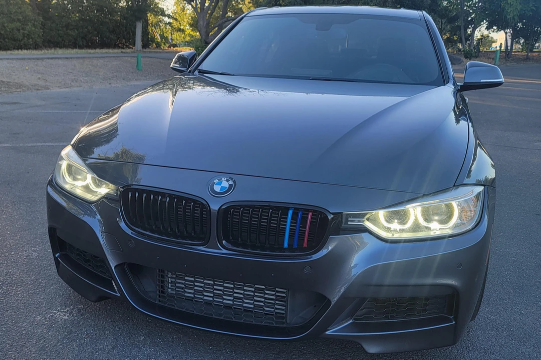 2014 BMW F30 335i & 340i Sedan - Image 6 of 31