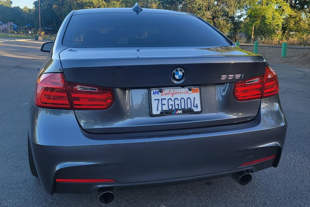 2014 BMW F30 335i & 340i Sedan - Image 11 of 31