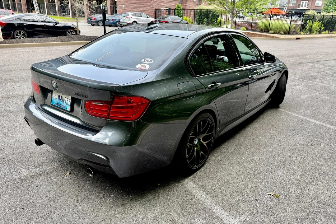 2014 BMW F30 335i & 340i Sedan - Image 9 of 31