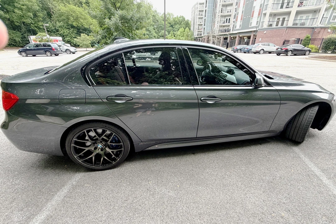 2014 BMW F30 335i & 340i Sedan - Image 10 of 31