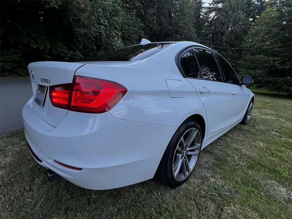 2014 BMW F30 335i & 340i Sedan - Image 6 of 31