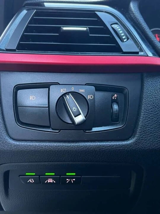 2014 BMW 3 Series - Image 17 of 24