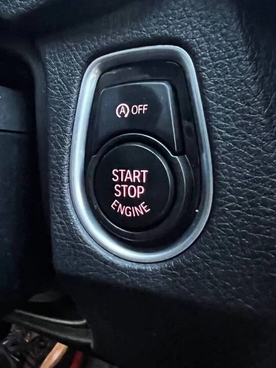 2014 BMW 3 Series - Image 18 of 24