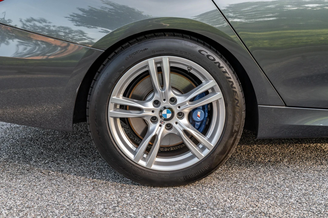 2014 BMW F34 335i & 340i Gran Turismo - Image 11 of 31