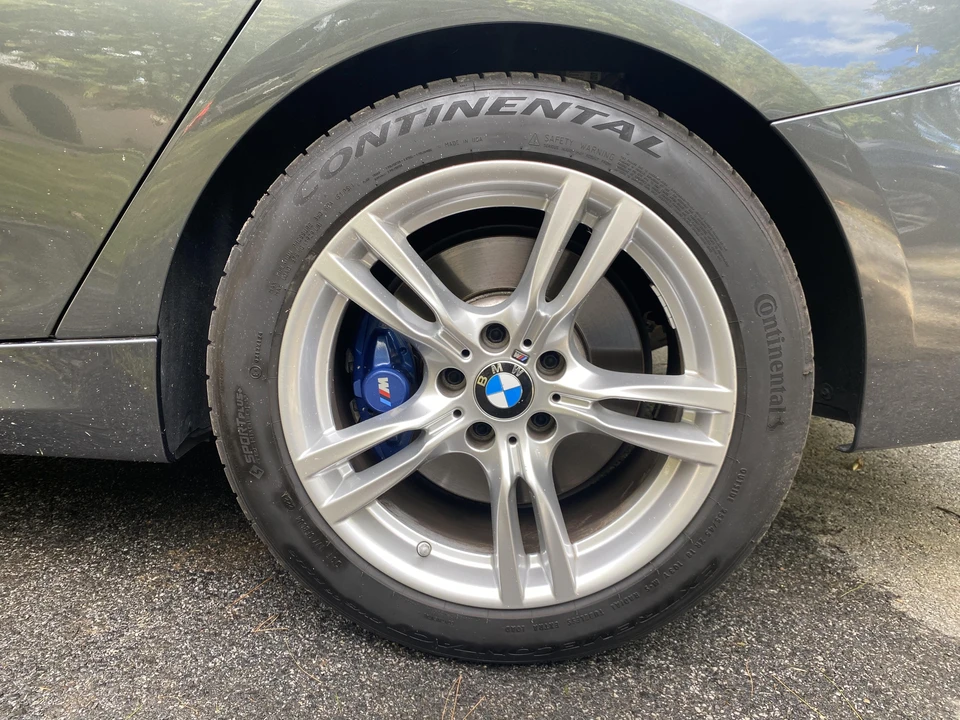 2014 BMW F34 335i & 340i Gran Turismo - Image 21 of 31
