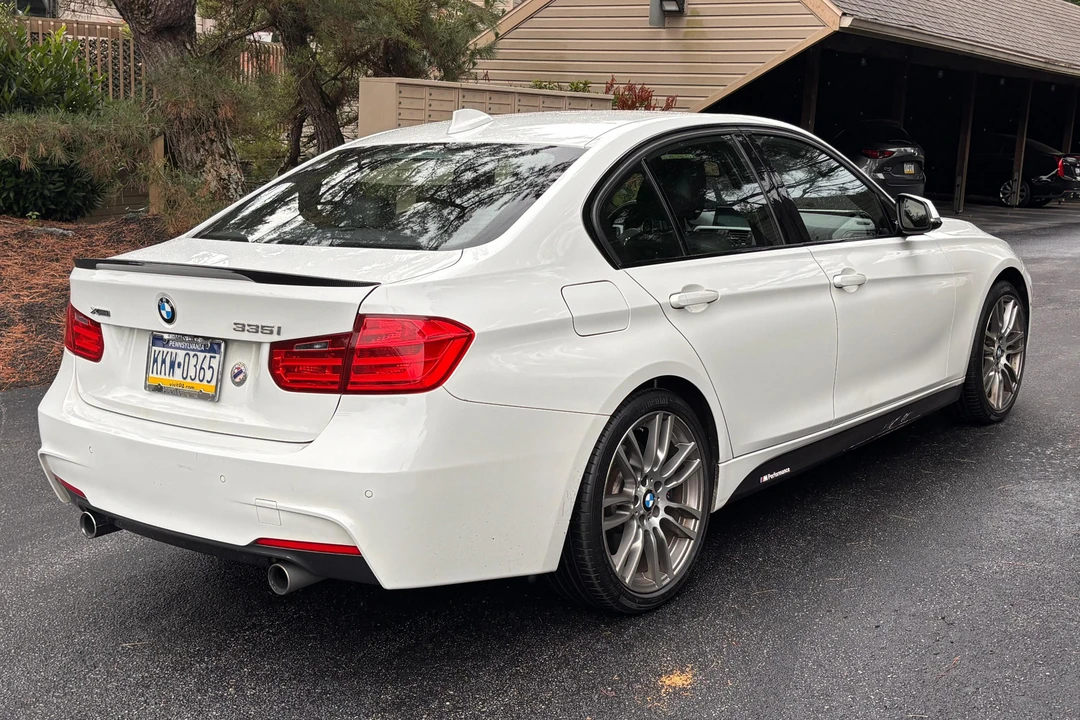 2014 BMW F30 335i & 340i Sedan - Image 4 of 31