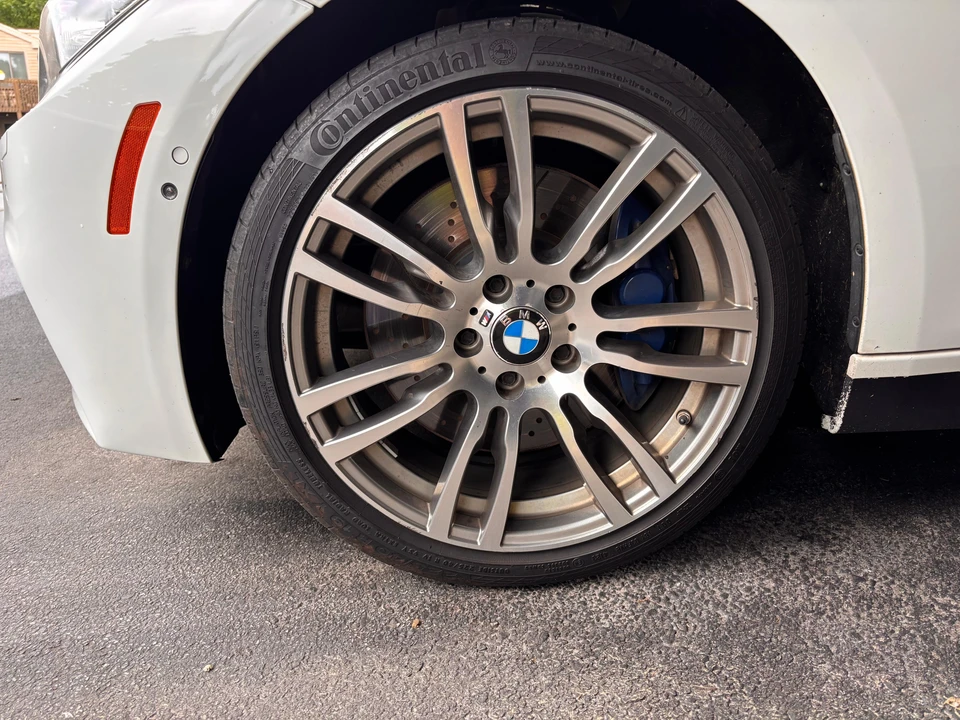 2014 BMW F30 335i & 340i Sedan - Image 12 of 31