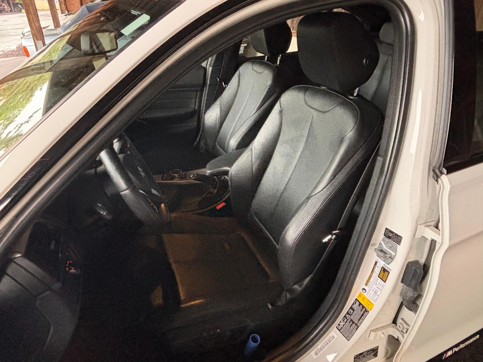 2014 BMW F30 335i & 340i Sedan - Image 20 of 31