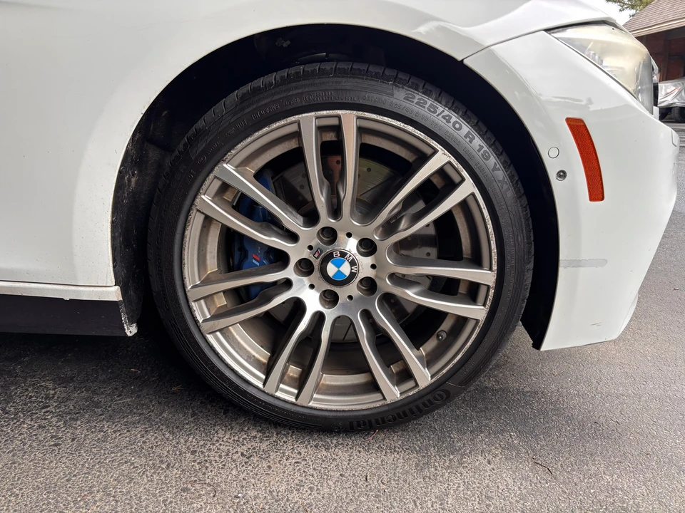 2014 BMW F30 335i & 340i Sedan - Image 15 of 31