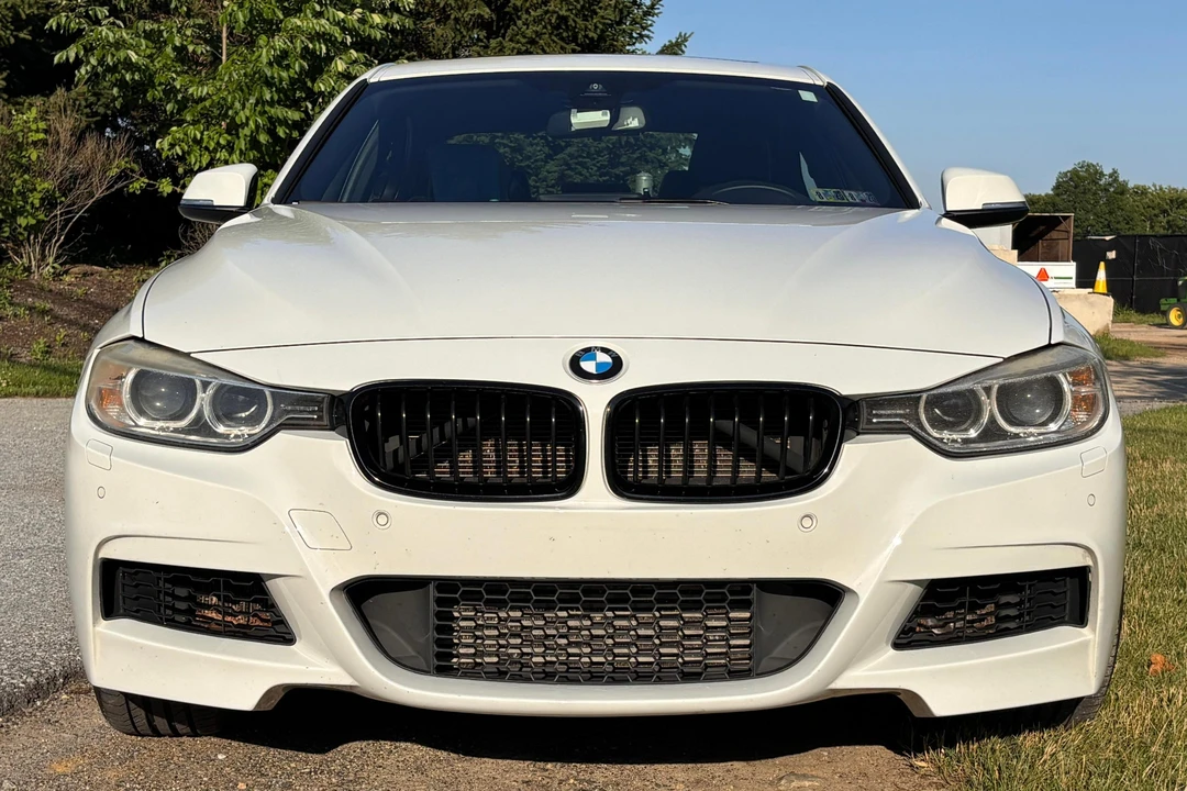 2014 BMW F30 335i & 340i Sedan - Image 2 of 31