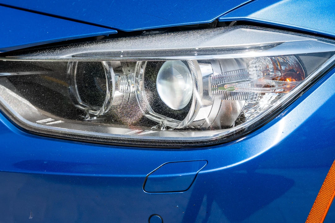 2014 BMW F30 335i & 340i Sedan - Image 11 of 31