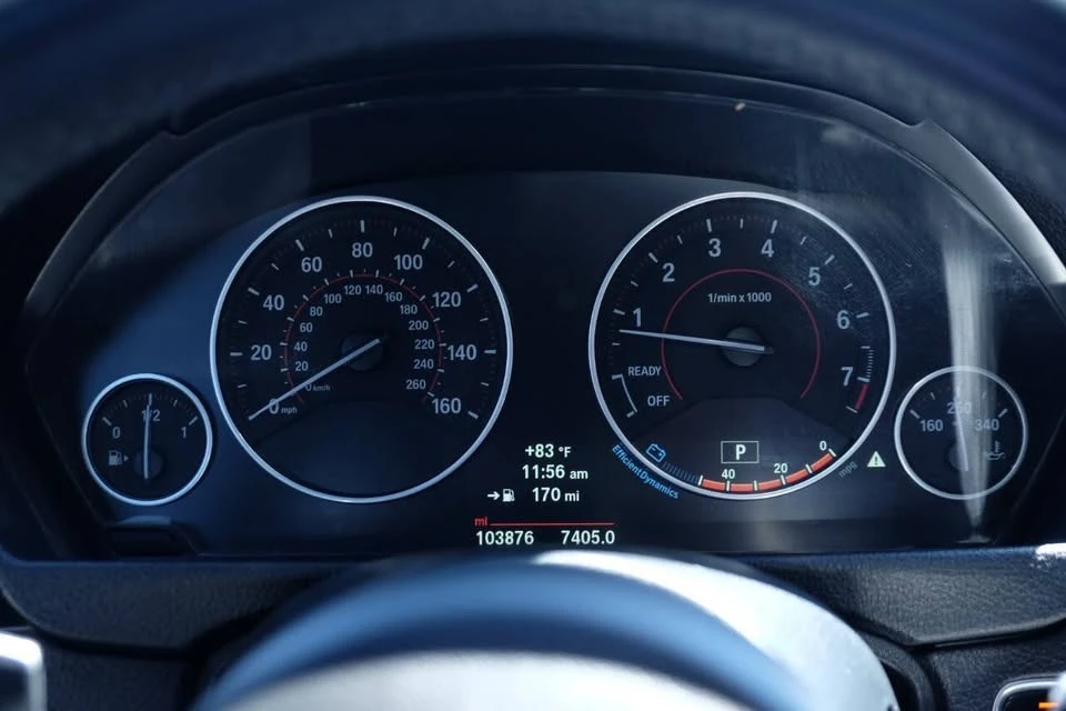 2014 BMW 4 Series - Image 15 of 20