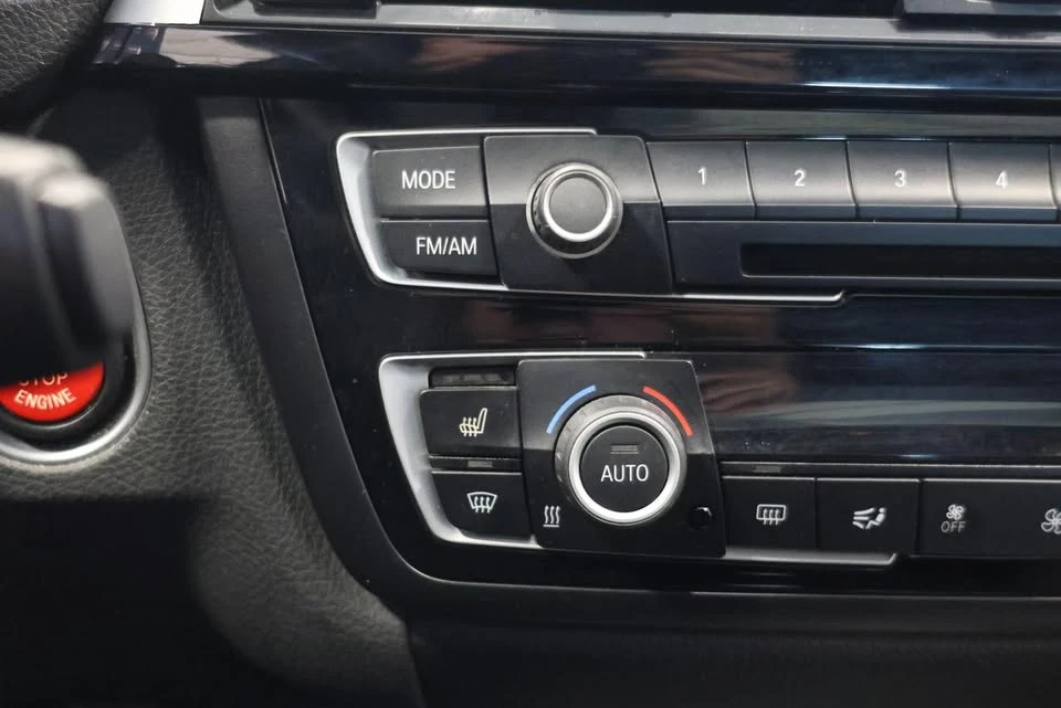 2014 BMW 4 Series - Image 17 of 18