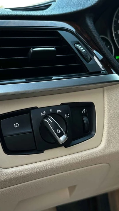 2014 BMW 4 Series - Image 19 of 20